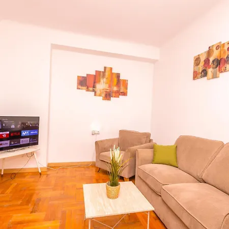 Vantage Historic Center Apartment Bucharest