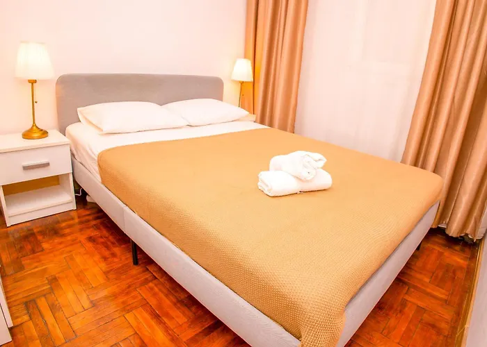 Vantage Historic Center *