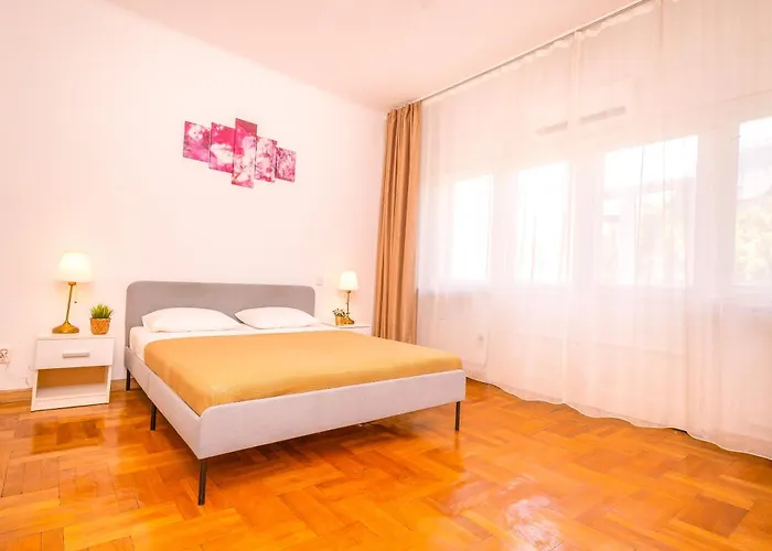 아파트 Vantage Historic Center