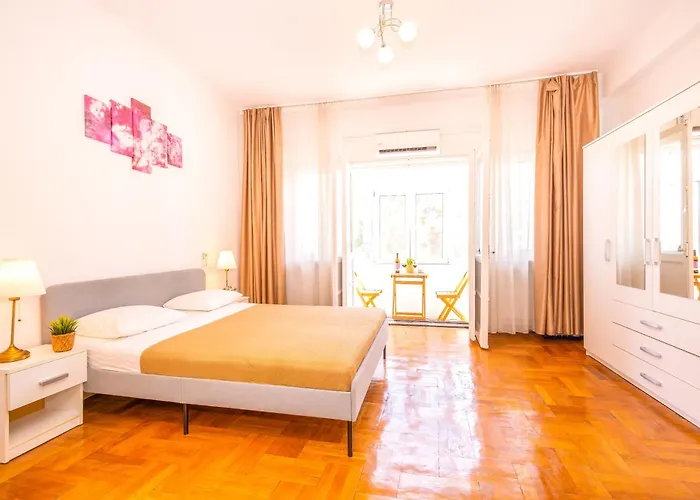 아파트 Vantage Historic Center *